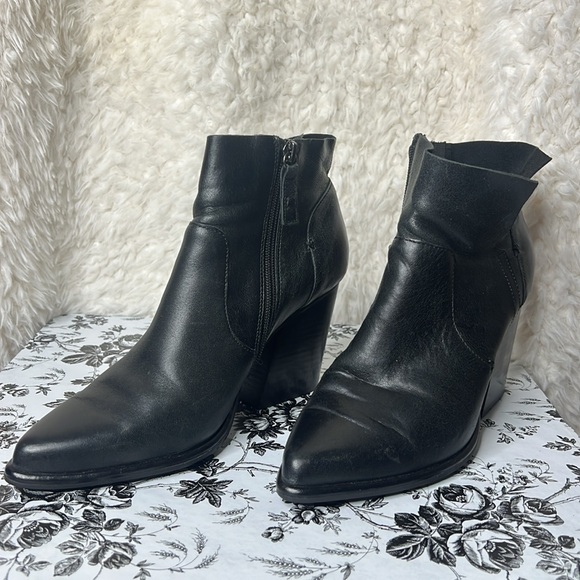 Kelsi Dagger Brooklyn Leather Ankle Booties - Picture 5 of 6